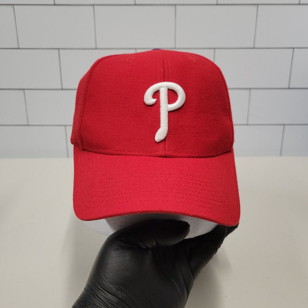 Vintage Philadelphia Phillies Twins Enterprise MLB Snapback Hat Red OSFA